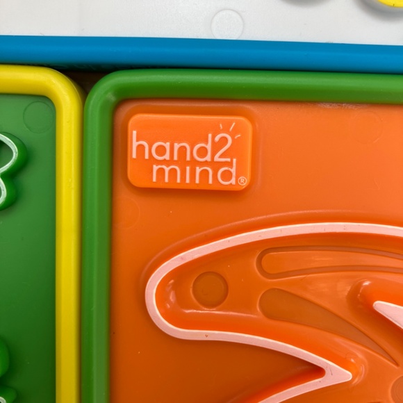 Hand 2 Mind Mindful Maze - Picture 4 of 5